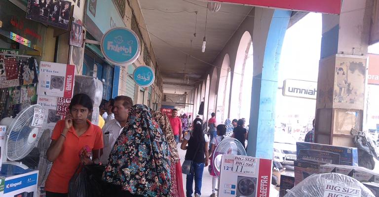 بنغال وباكستانيون بالظليل .. من عمال وافدين الى ازواج واصهار مقيمين بنغال وباكستانيون بالظليل .. من عمال وافدين الى ازواج واصهار مقيمين