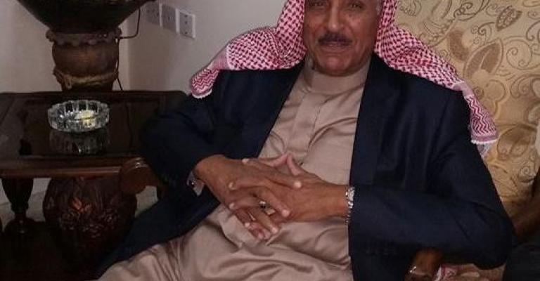 النائب العوضات.. خمس زيجات لتحقيق حلمه بأربعين ولداً النائب العوضات.. خمس زيجات لتحقيق حلمه بأربعين ولداً