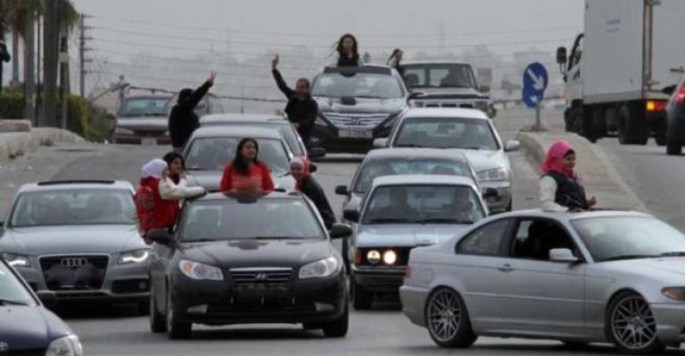 السير: 1400 مخالفة ناتجة عن احتفالات التوجيهي السير: 1400 مخالفة ناتجة عن احتفالات التوجيهي