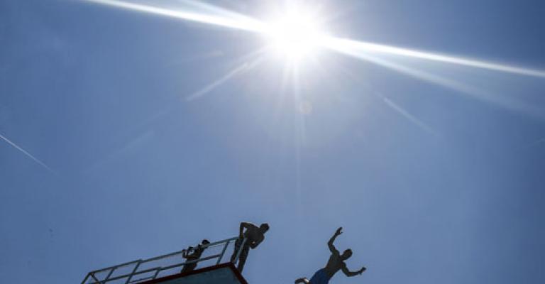 هكذا واجه الزرقاويون موجة الحر