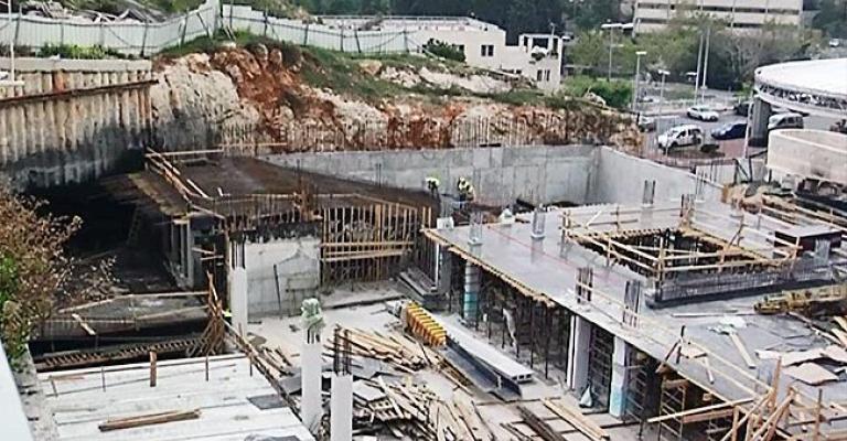 الاحتلال يعتزم بناء حديقة على 1300 دونم بالقدس الاحتلال يعتزم بناء حديقة على 1300 دونم بالقدس