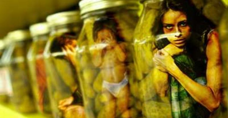 التقرير الحكومي عن العمل في الأردن... الاتجار بالبشر الهمّ الأكبر التقرير الحكومي عن العمل في الأردن... الاتجار بالبشر الهمّ الأكبر