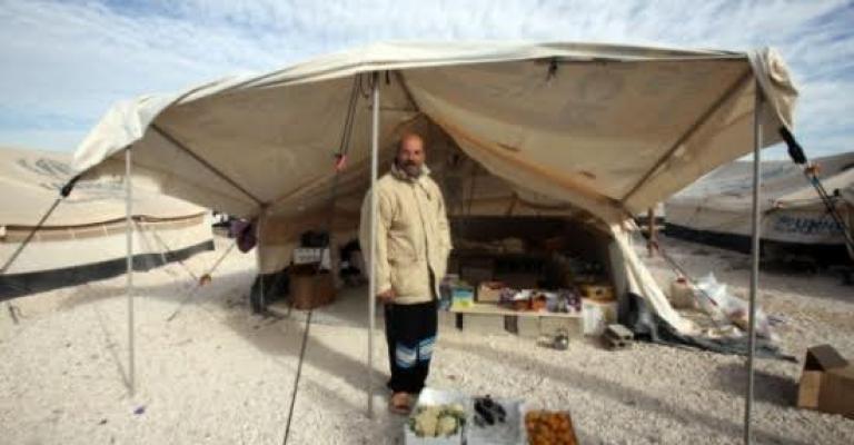 تحديات اللجوء السوري.. وصفة لفرص اقتصادية بين السطور تحديات اللجوء السوري.. وصفة لفرص اقتصادية بين السطور