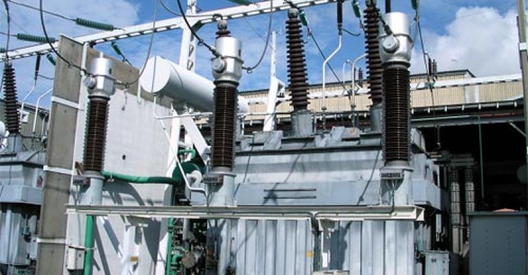 احتراق محول التزود بالكهرباء في شفا بدران احتراق محول التزود بالكهرباء في شفا بدران