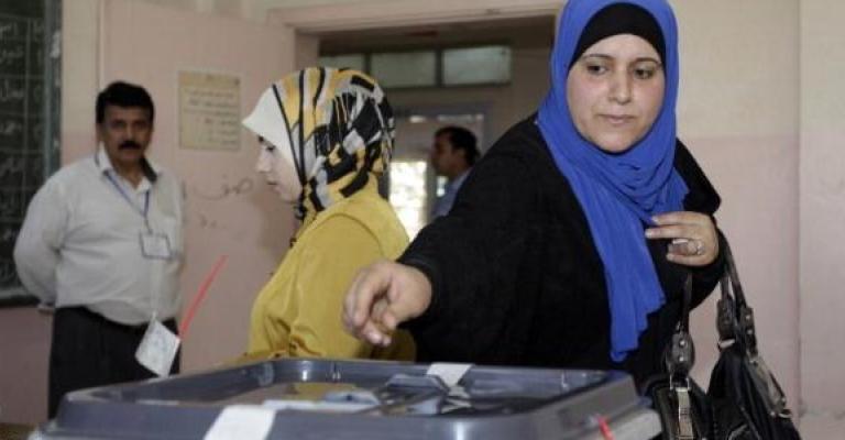 مطالبات نسوية برفع الكوتا إلى 30% وإعادة قائمة الوطن‎