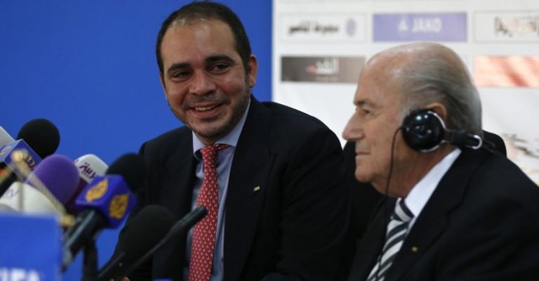 الأمير علي يحذر من تأجيل انتخابات الفيفا