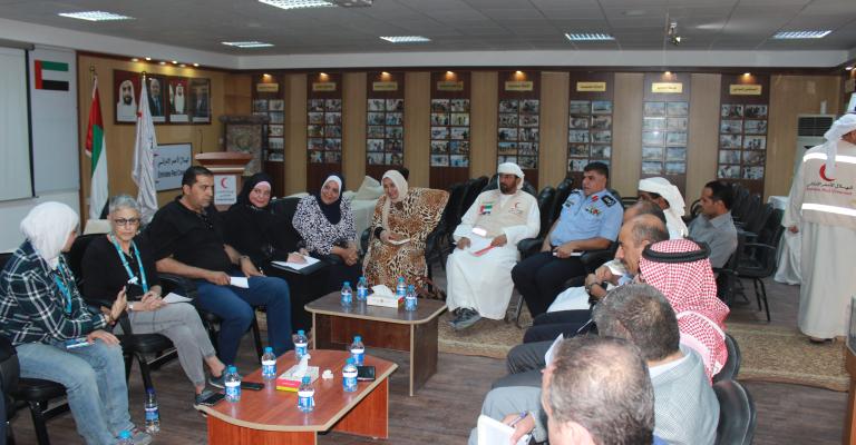 وفد تربوي يزور المخيم الإماراتي- الأردني للاجئين السوريين