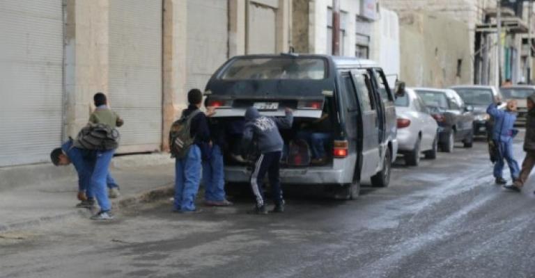 إضراب لسائقي باصات توصيل الطلاب بعدة أحياء في عمان