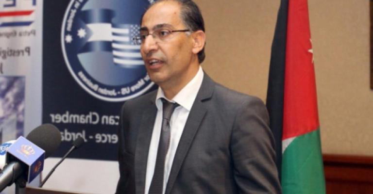 وزير الطاقة: طرح عطاءات مشروع الممر الأخضر