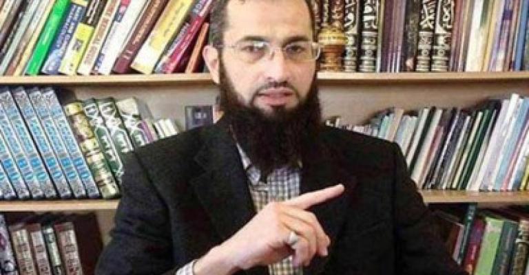 القنيبي يعتزم الإضراب عن الطعام