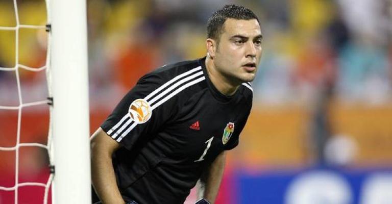 شفيع يعتزل - تقرير صوتي