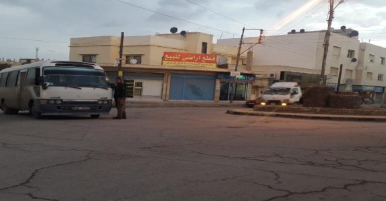 شكاوى على باصات اسكان السخنة وحي الرشيد و"السير" يتعهد بالتشديد