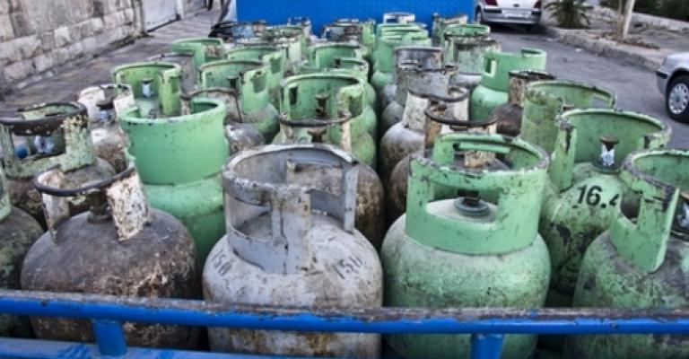 سعر الغاز "المرتفع" يدفع الزرقاويين للبحث عن بدائل أخرى للتدفئة