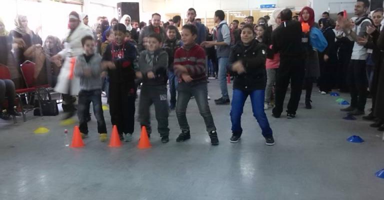 حفل ترفيهي للاطفال الايتام في كلية الزرقاء الاهليه