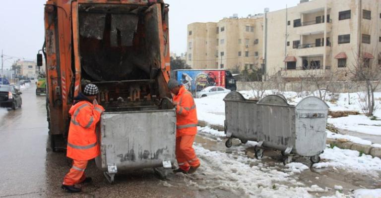 الأمانة ترفع 5 آلاف طن نفايات
