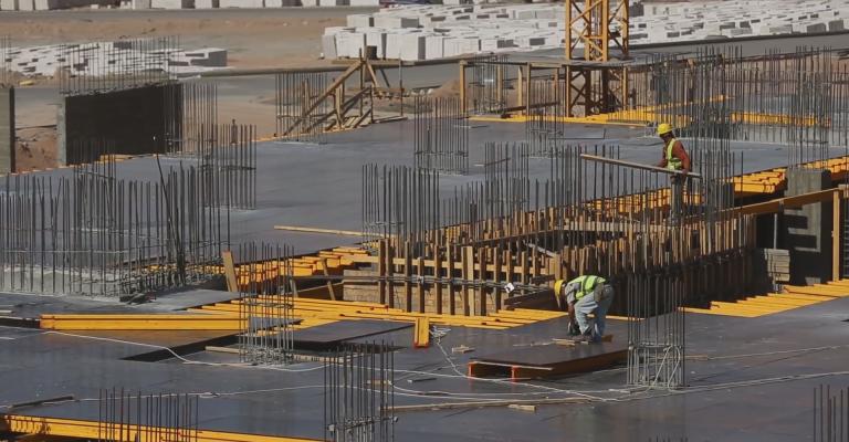 "التخطيط" تدرس تمكين اللاجئين السوريين من العمل في الأردن