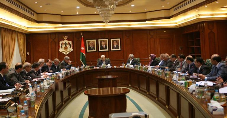 مجلس الوزراء: مشروع قانون لتنظيم التعامل بالبورصات الأجنبية مجلس الوزراء: مشروع قانون لتنظيم التعامل بالبورصات الأجنبية