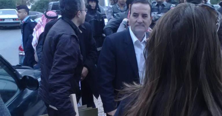 الدرك يفض اعتصام أحزاب أمام النواب ويعتقل قيادات