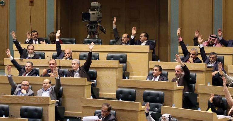 جدل نيابي حول حصر تعيينات مجلس الأمة بديوان الخدمة