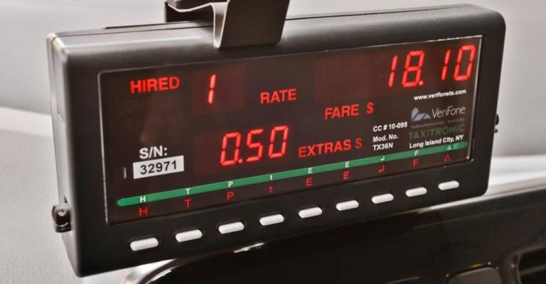 بدء مخالفة التكاسي غير المعدلة للعدادات بدء مخالفة التكاسي غير المعدلة للعدادات