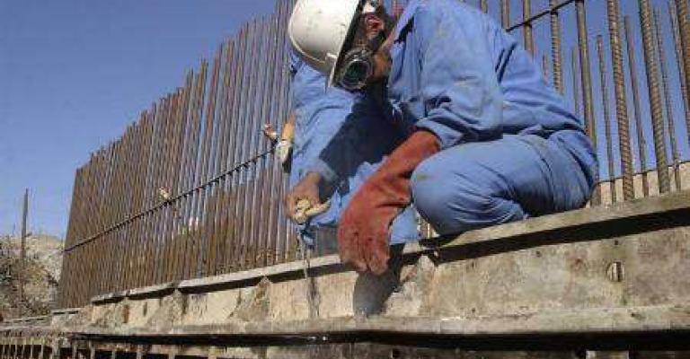 الانتهاء من دراسة "الحد الأدنى للأجور"