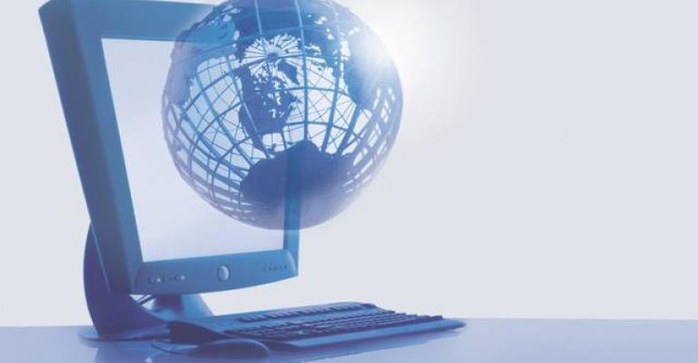 سوريون يسعون لتأمين العمل عبر الفضاء الافتراضي