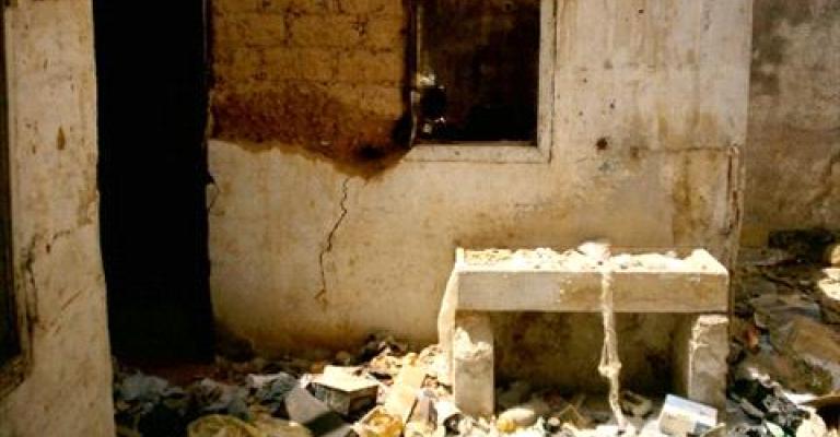 شكاوى من النفايات والبيوت المهجورة في شارع ابو بكر بالغويرية