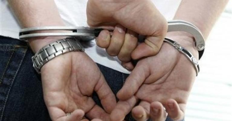 القبض على مشتبه بقتله أربعينيّ في عجلون القبض على مشتبه بقتله أربعينيّ في عجلون