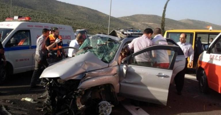 إصابة 12 شخصاً بحادثي سير في اربد