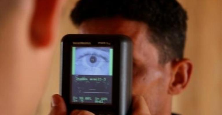 خطة لصرف المعونة الوطنية بالزرقاء عبر "بصمة العين" خطة لصرف المعونة الوطنية بالزرقاء عبر "بصمة العين"