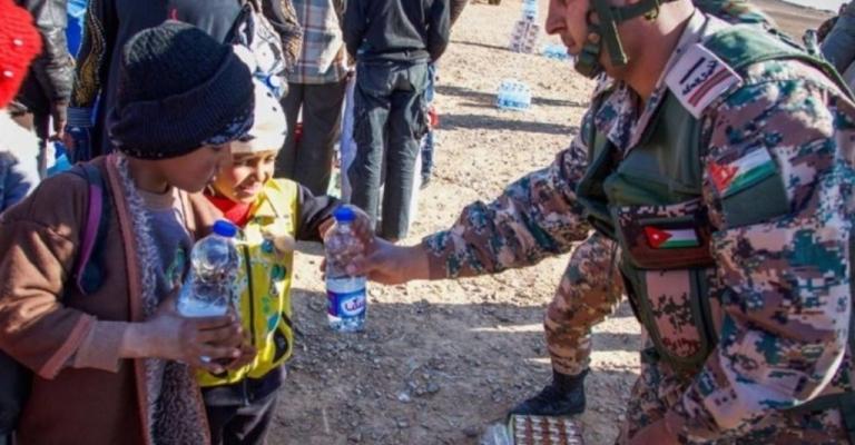 دخول 301 لاجئ سوري للأردن