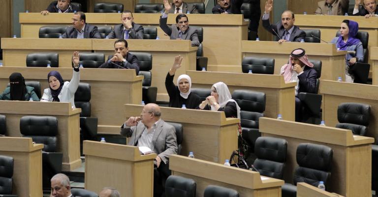 إحالة قانون الأسلحة للجنة القانونية‎