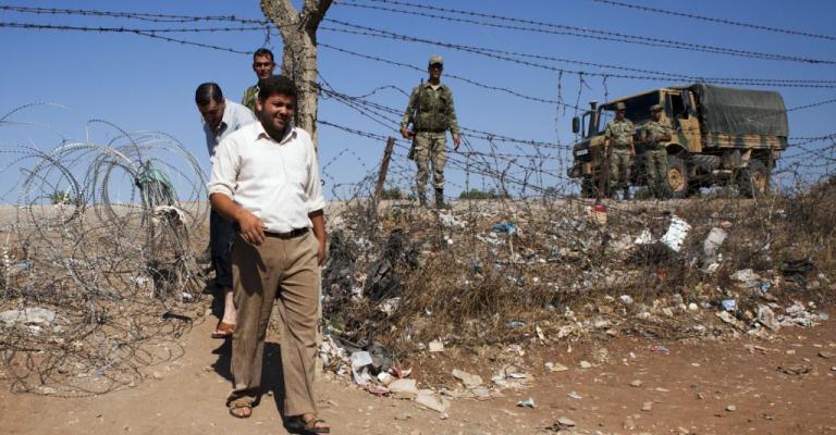 العمالة السورية ومخاوف الإعادة إلى المخيمات أو"القذف"