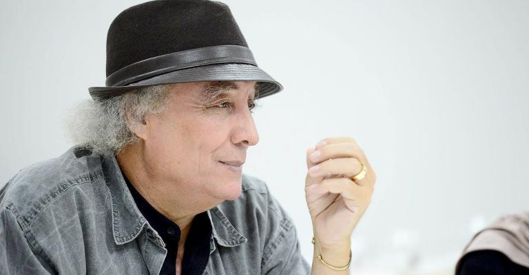 الروائي الجزائري واسيني الأعرج في شومان الإثنين الروائي الجزائري واسيني الأعرج في شومان الإثنين