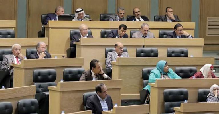 النواب و"صندوق الاستثمار" والانتخابات