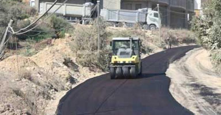 "الأشغال" تنفذ صيانة لشوارع الكرك
