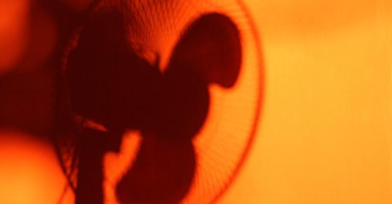 استمرار تأثر المملكة بالكتلة الحارة