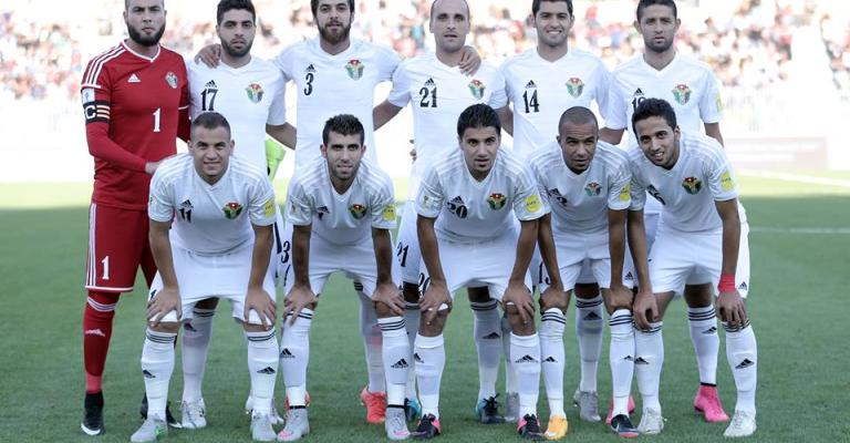 المنتخب الوطني يتقدم مركزين بالتصنيف العالمي