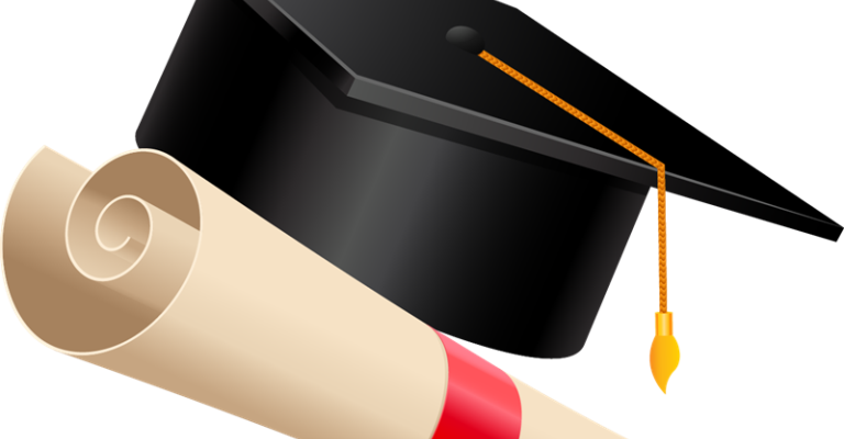 تخرج أول لاجئ سوري من جامعة آل البيت