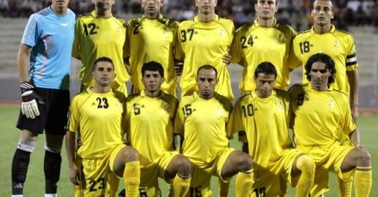 محترفون أجانب في تدريبات فريق الحسين إربد