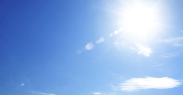 أجواء حارة نسبية في المرتفعات وحارة جدا في الأغوار والعقبة أجواء حارة نسبية في المرتفعات وحارة جدا في الأغوار والعقبة