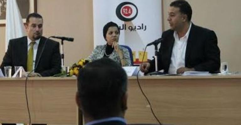 في ندوة لـ"راديو البلد": الهيئة المستقلة تسجل 40 مخالفة بالدعاية الانتخابية في ندوة لـ"راديو البلد": الهيئة المستقلة تسجل 40 مخالفة بالدعاية الانتخابية