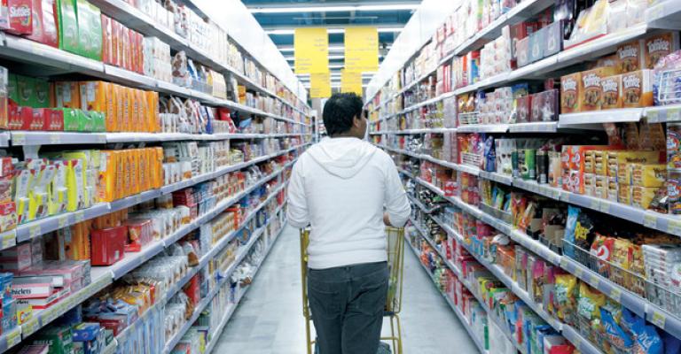 انخفاض القدرة الشرائية .. قصور حكومي وخطر مجتمعي