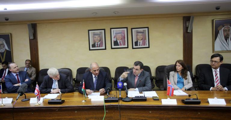 منح لدعم التعليم في الأردن بـ 97.5 مليون دولار منح لدعم التعليم في الأردن بـ 97.5 مليون دولار