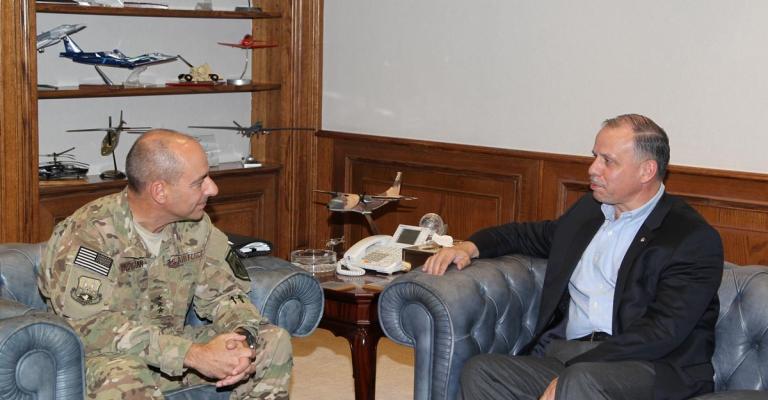 قائد سلاح الجوّ الأمريكيّ في الأردن قائد سلاح الجوّ الأمريكيّ في الأردن