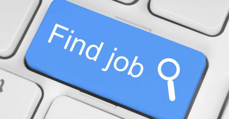 وزارة العمل تعلن عن وظائف إدارية