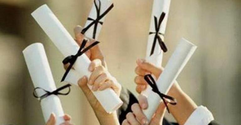 57% نسبة النجاح في الشامل