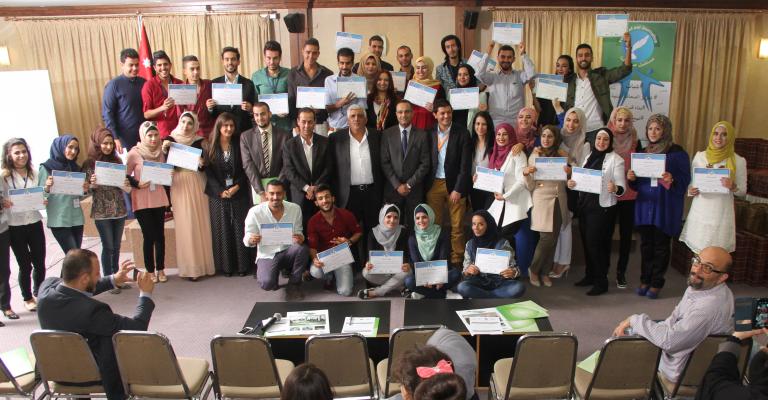 أرض – العون القانوني تختتم فعاليات مشروع "مستقبل صحافتنا"