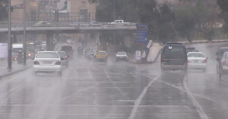 منخفض الثلاثاء يفتتح موسم الشتاء منخفض الثلاثاء يفتتح موسم الشتاء