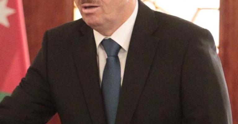 وزير الصحة يؤكد اتخاذ اجراءات لضمان توفر الادوية دون انقطاع وزير الصحة يؤكد اتخاذ اجراءات لضمان توفر الادوية دون انقطاع